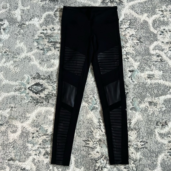 Alo Moto Leggings - Picture 1 of 13